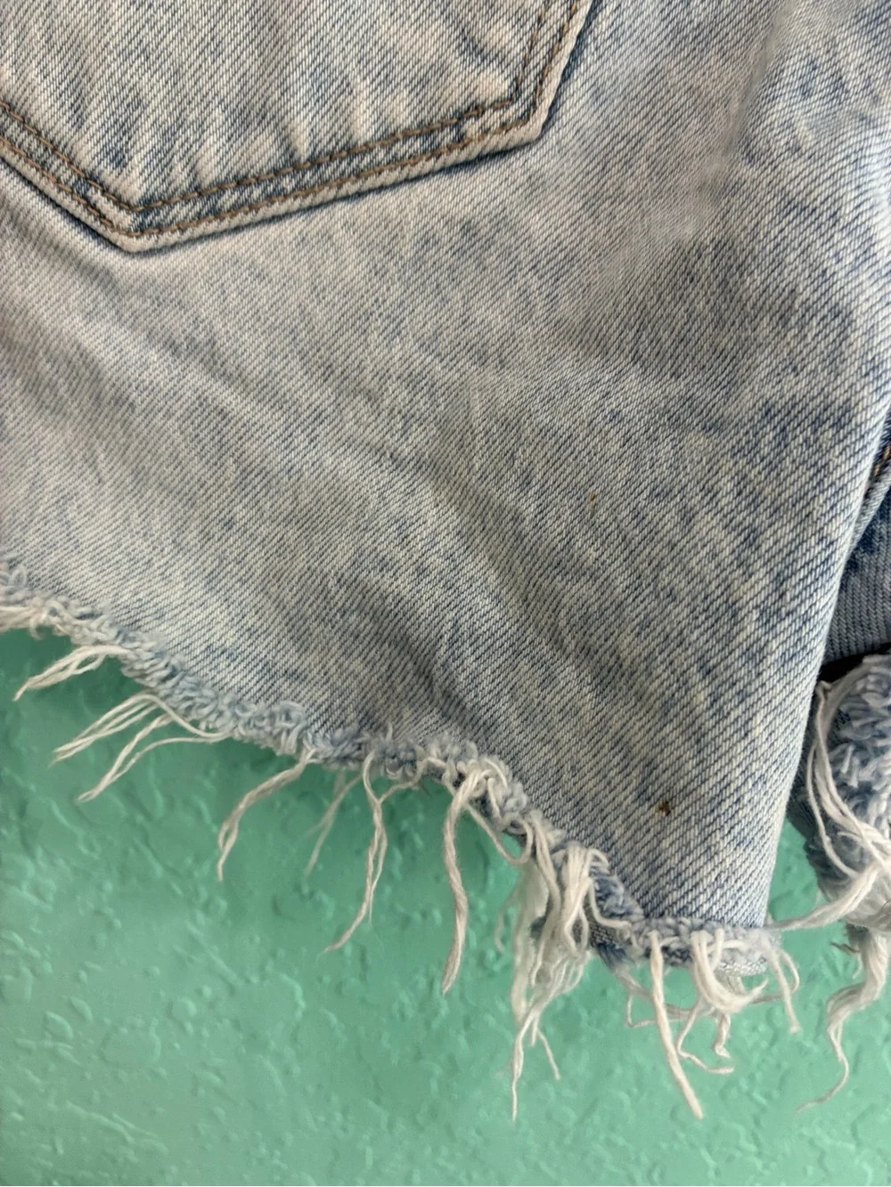 Altar’d State XS  Light Blue Distressed Denim Cutoff Shorts festival concert